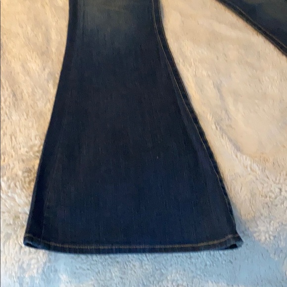 Jeans - Picture 2 of 4